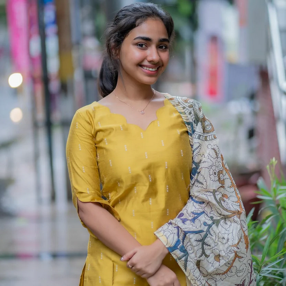 Screenshot 2026-04-11 at 12-20-01 KURTA PANT DUPATTA FULL SET (WITH LINING) – Diya Clothing