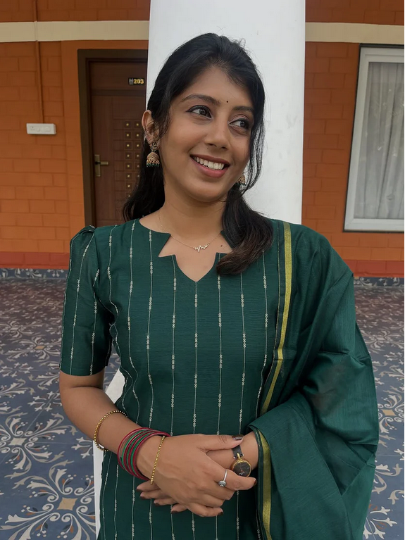 Screenshot 2026-04-11 at 12-59-58 KURTA PANT DUPATTA FULL SET (WITH LINING) – Diya Clothing