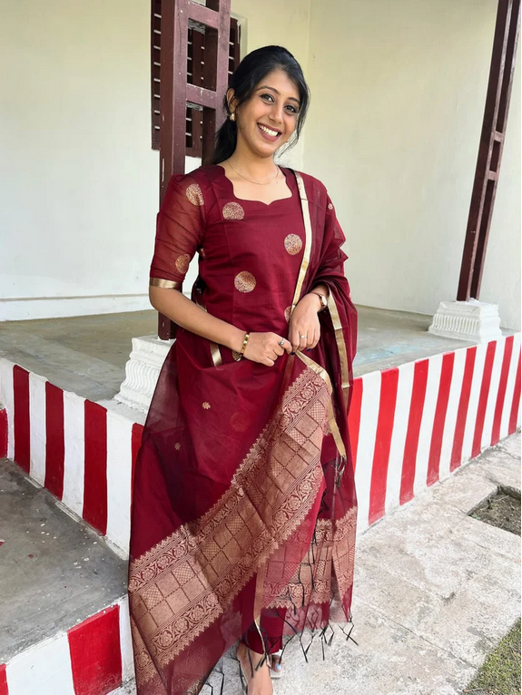 Screenshot 2026-04-11 at 13-21-35 KURTA PANT DUPATTA FULL SET (WITH LINING) – Diya Clothing